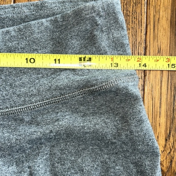 Aerie Leggings in Heather Gray-Size M - Picture 4 of 5